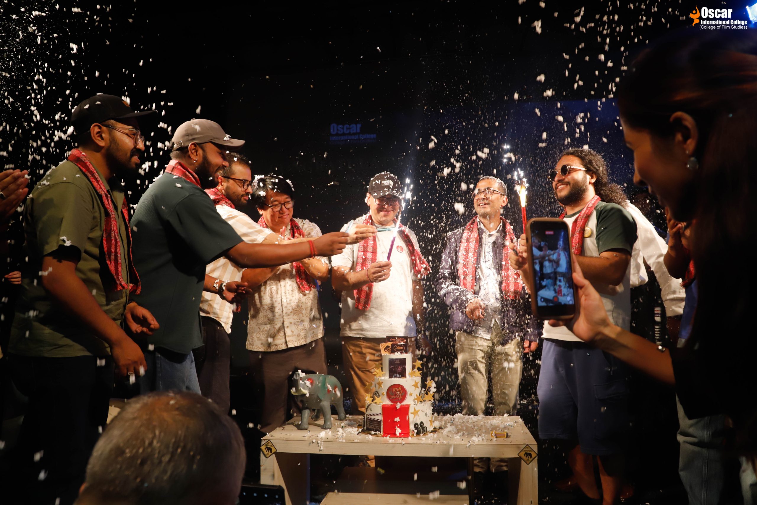 Oscar College honors Cannes-winning ‘Elephants in the Fog’ team https://english.nepalnews.com/s/entertainment-lifestyle/oscar-college-honors-cannes-winning-elephants-in-the-fog-team/?fbclid=IwY2xjawTEHDFleHRuA2FlbQIxMQBzcnRjBmFwcF9pZBAyMjIwMzkxNzg4MjAwODkyAAEeOjSLxriKldWfyh3Spwz9Qdkp9odgBy5px380ew2Q6eTsRaFoSr3sqiyH3kA_aem_fNIn9z8TbaIS6vhcGZw0ZA